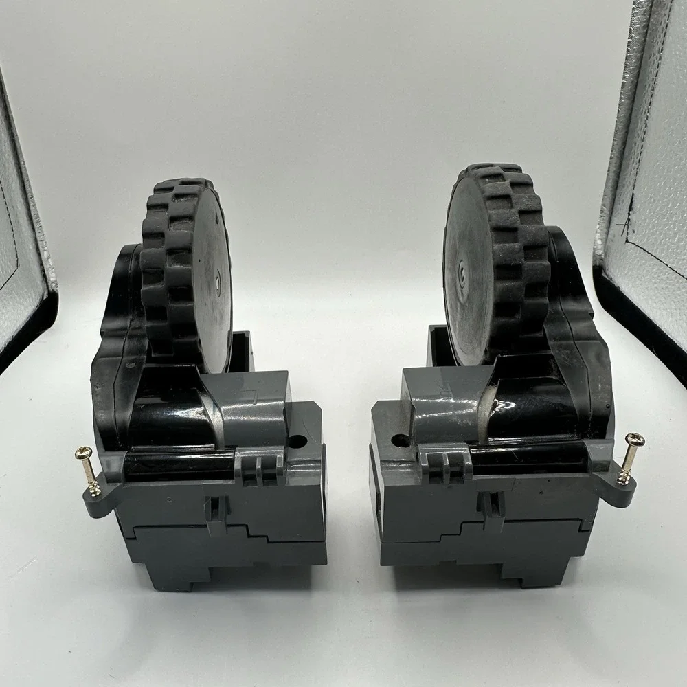 iRobot Roomba Wheel Set for 650 675 690 770 805 860 870 880 890 960 980
